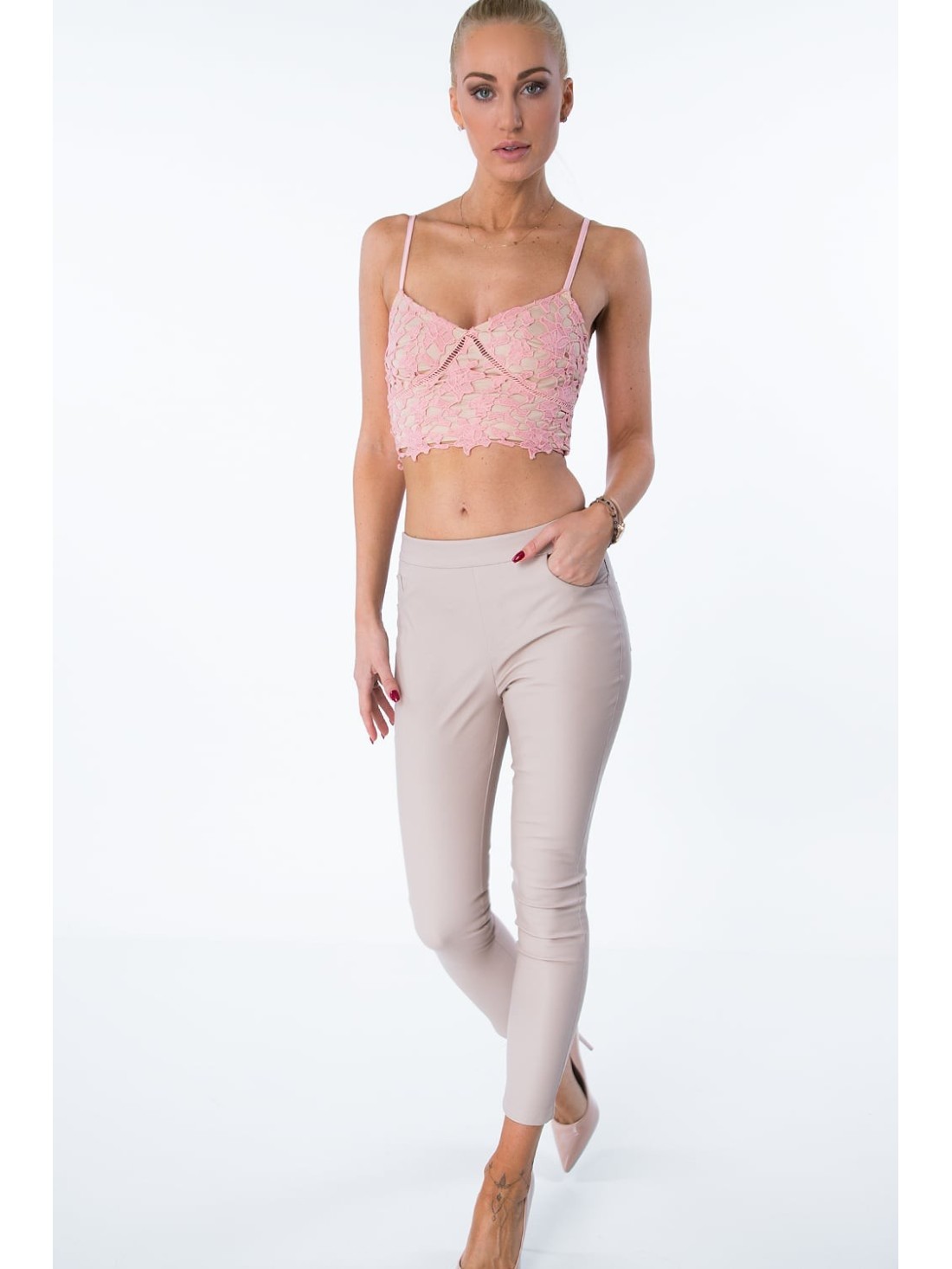 Short lace top, powder pink ZZ273 - Online store - Boutique